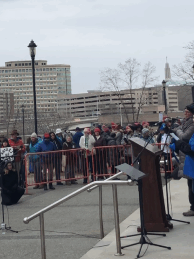 Tracie Bernardi, ACLU Smart Justice Connecticut / CT leader, speaks at the 2019 Women's March in Hartford